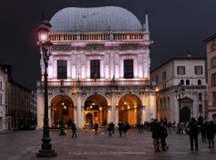 Brescia piazza della Loggia_000121.jpg