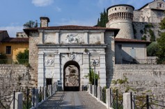 BS_Castello Ingresso_000545.jpg