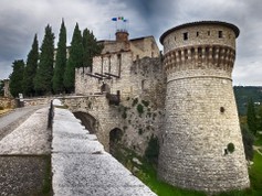 Brescia-il Castello al ponte levatoio e la torre dei Prigionieri-0128.jpg