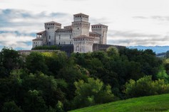 Parma Castello di Torrechiara3.jpg